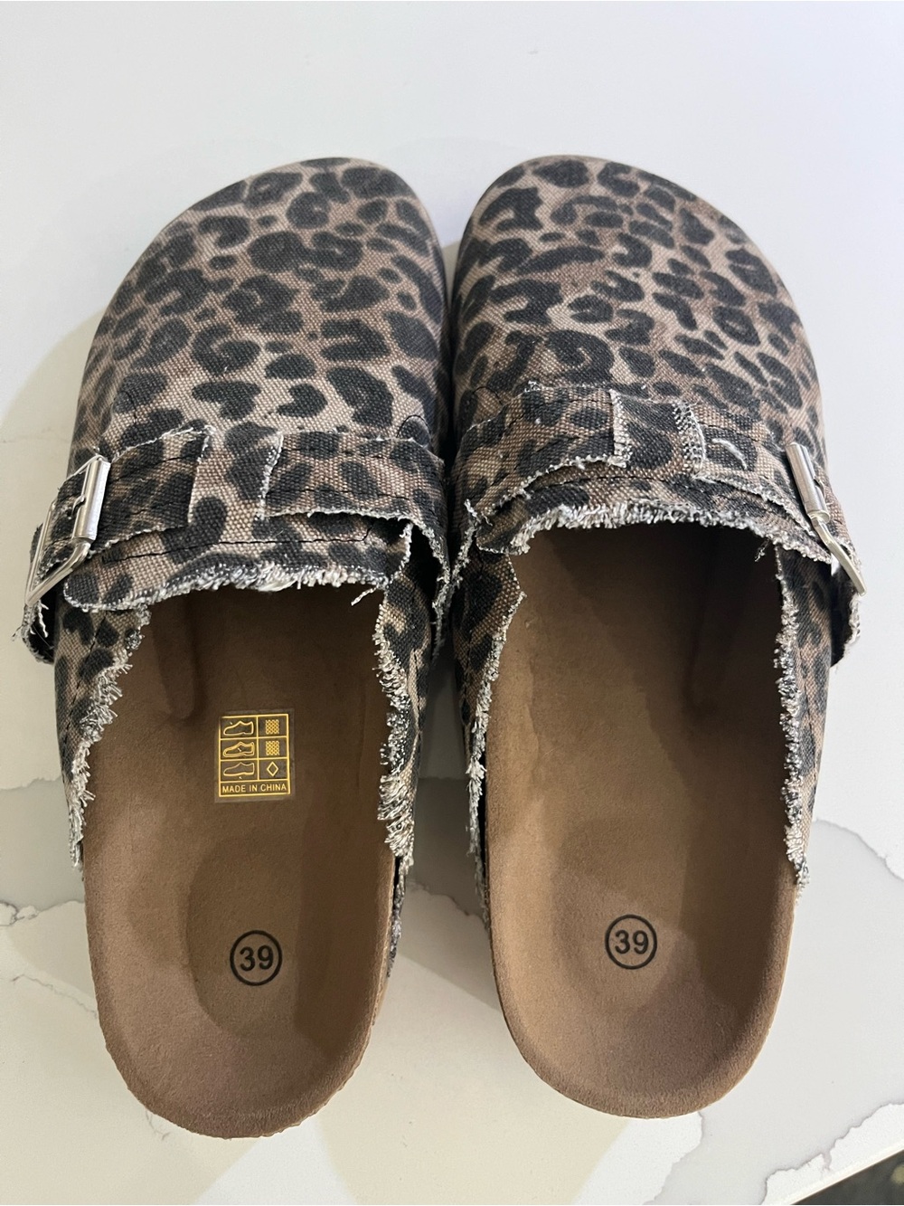 Cheetah print round toe flat loafers